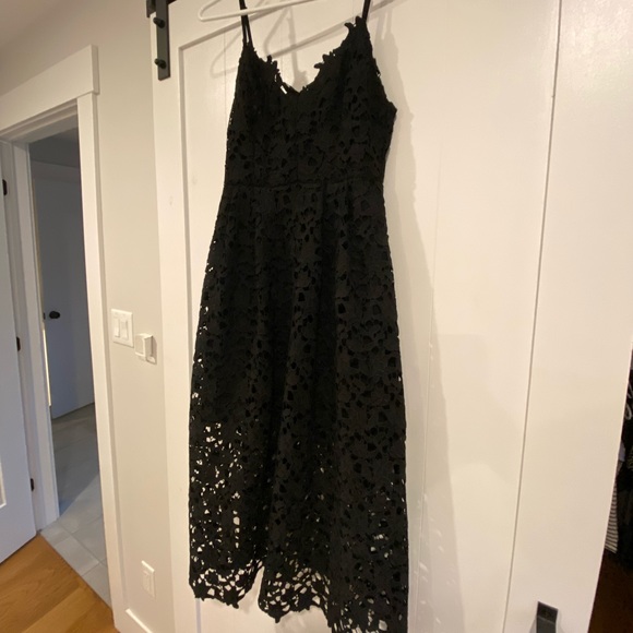 Astr the label, small, black - Picture 2 of 4